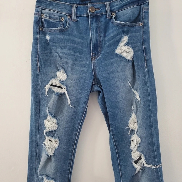 Aeropostale High Rise Ripped up 6 Regular Jegging Jean - Picture 3 of 7